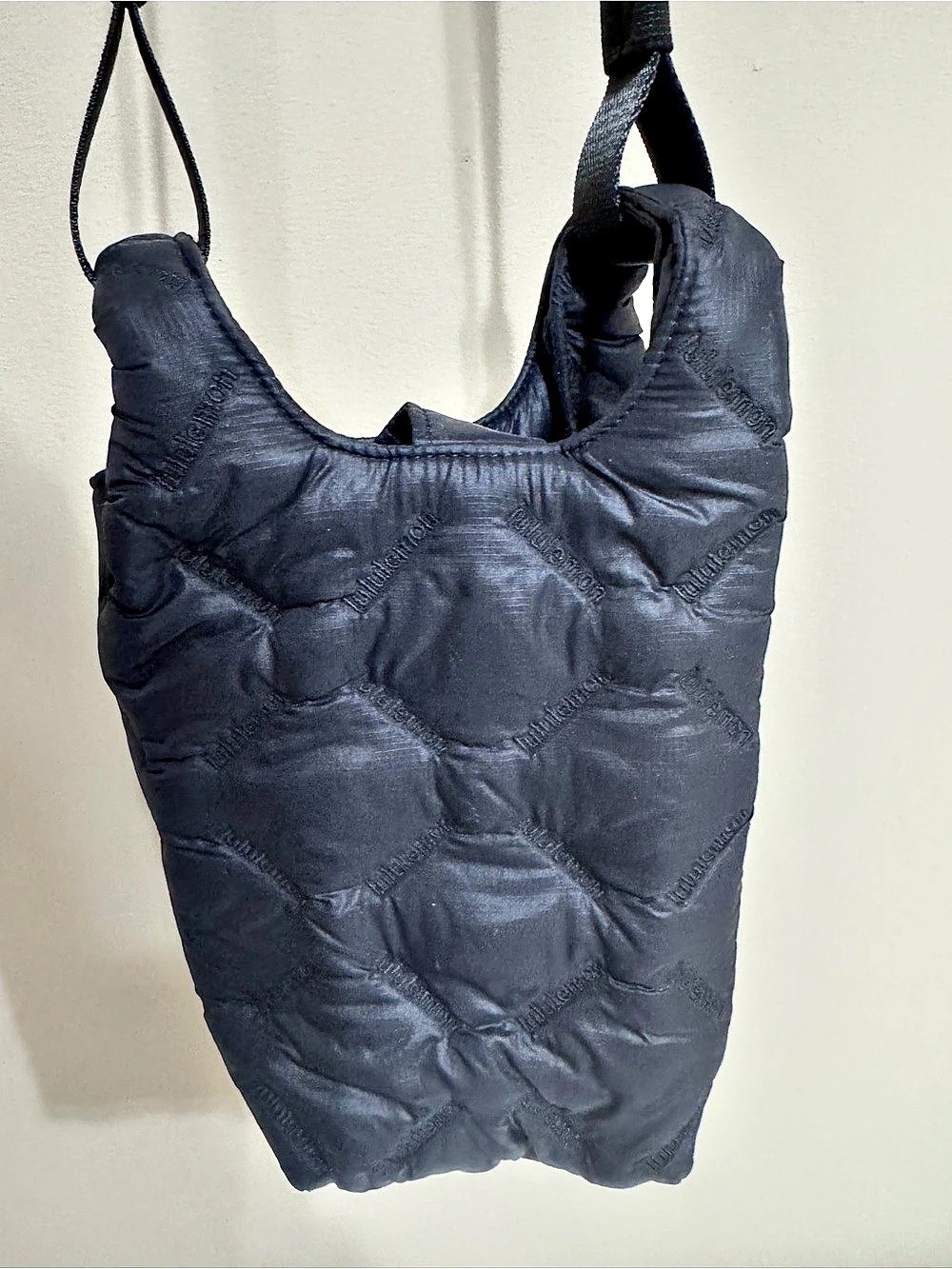 lululemon Quilty pleasures Phone Crossbody Bag Black